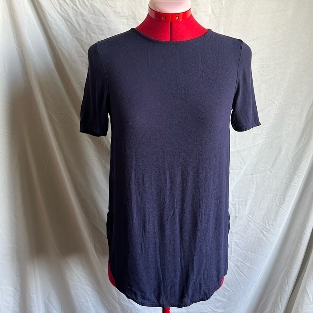 H&M Sleeveless Navy Blouse XS37